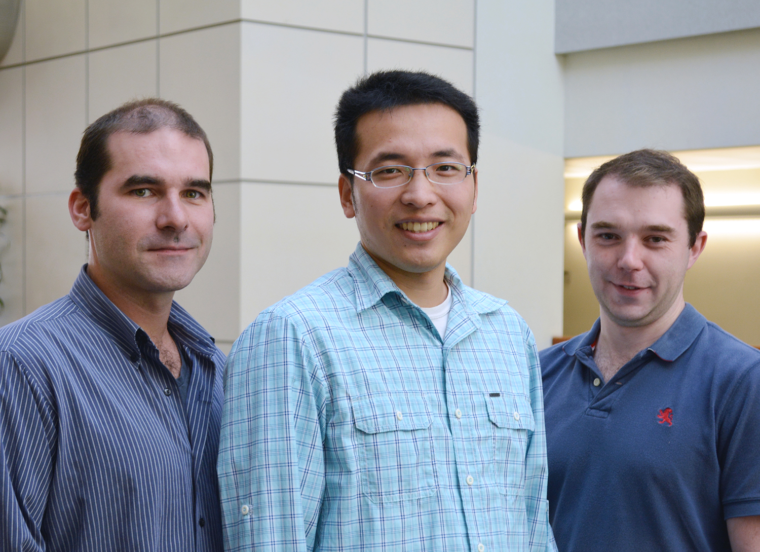 In addition to the study’s senior author Gary Siuzdak (not shown), authors included (left to right) Michael Kurczy, Mingliang Fang and H. Paul Benton of TSRI’s Scripps Center for Metabolomics.